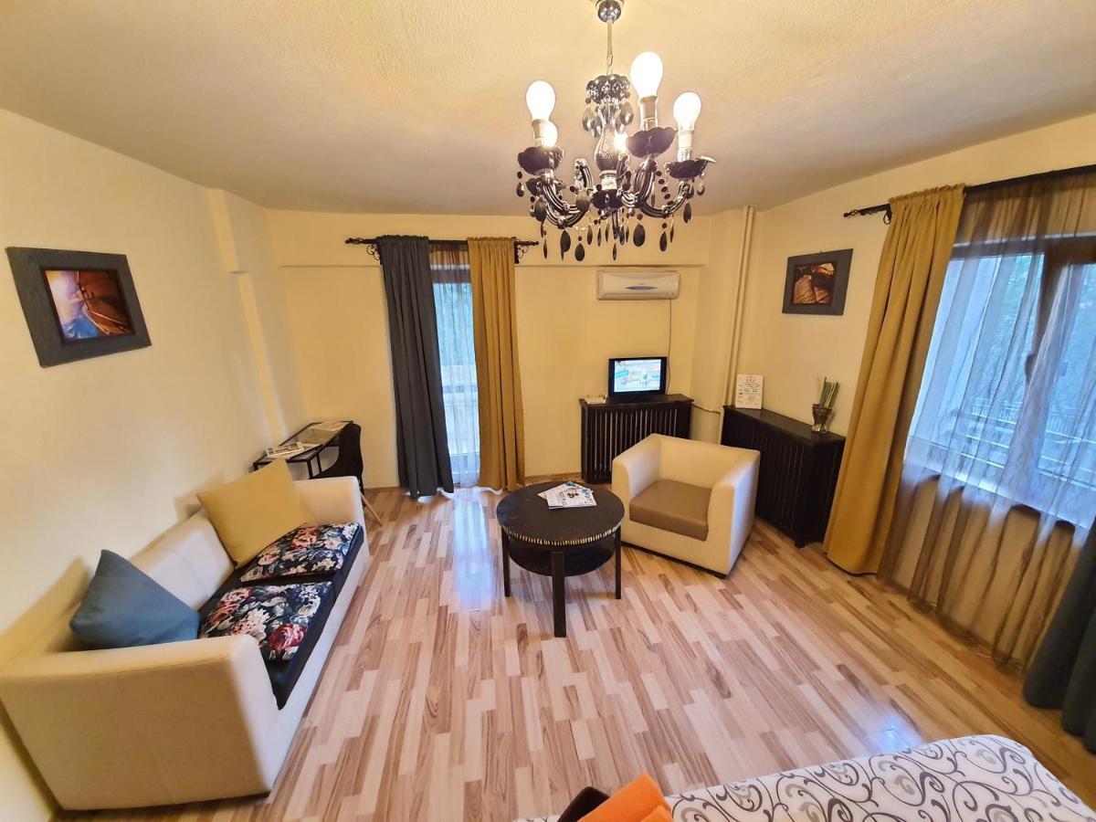 Global Downtown Apartments - Unirii Бухарест Экстерьер фото
