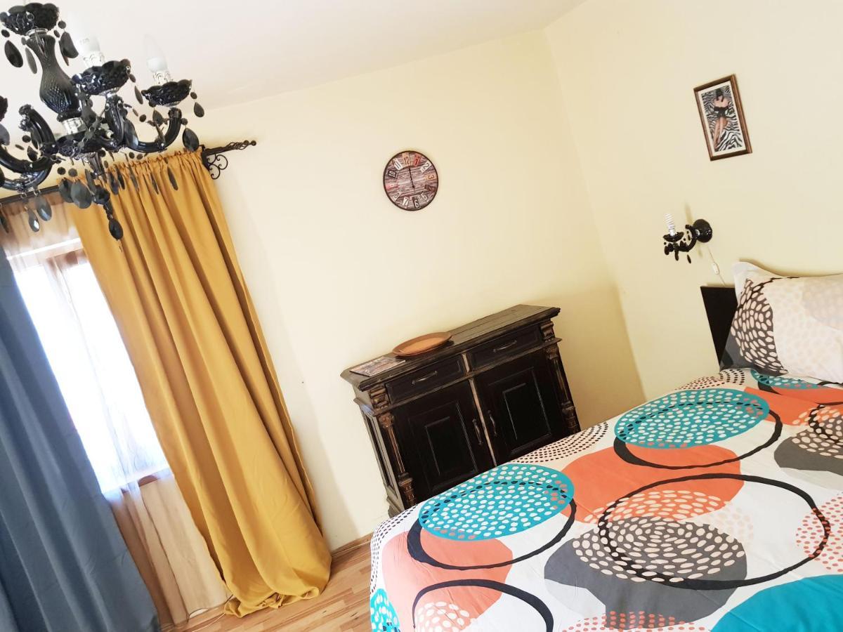 Global Downtown Apartments - Unirii Бухарест Экстерьер фото